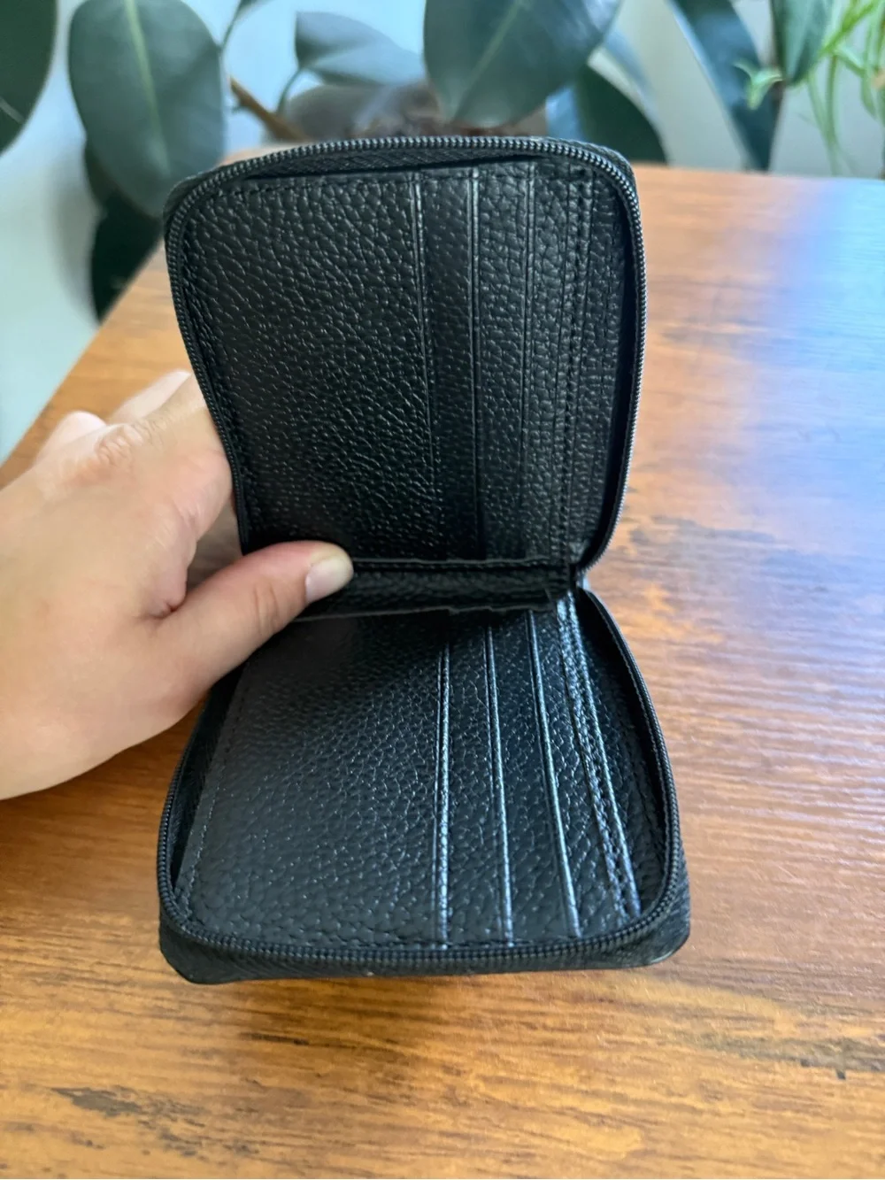 Black Leather Trifold Wallet with ID Window leather